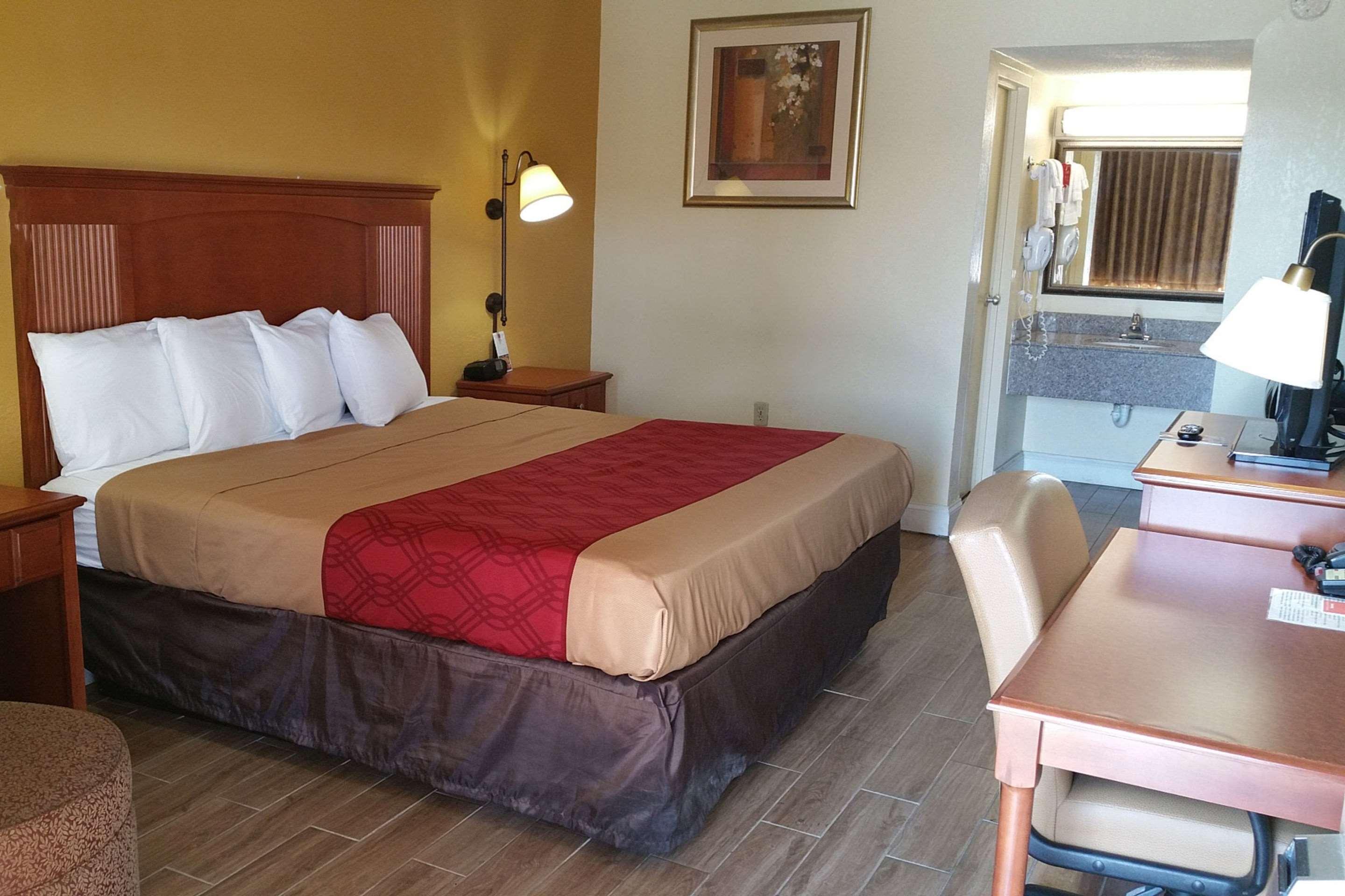 Econo Lodge Byron Eksteriør bilde