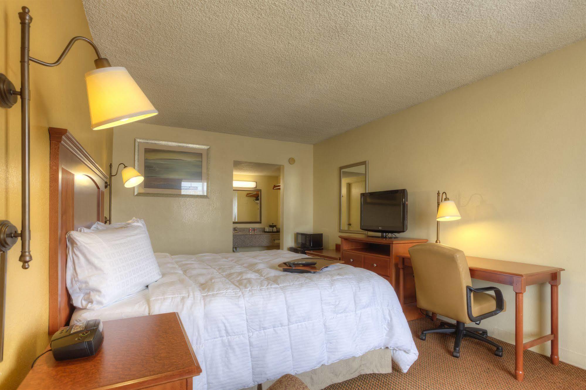 Econo Lodge Byron Eksteriør bilde